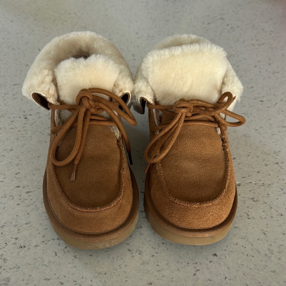 UGG Tan Ankle Moccasin Boots with Cream Fur Lining
